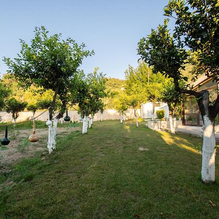 To Ktimataki Villa Agios Gordios  Exterior photo