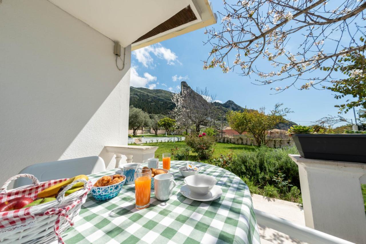 To Ktimataki Villa Agios Gordios  Exterior photo